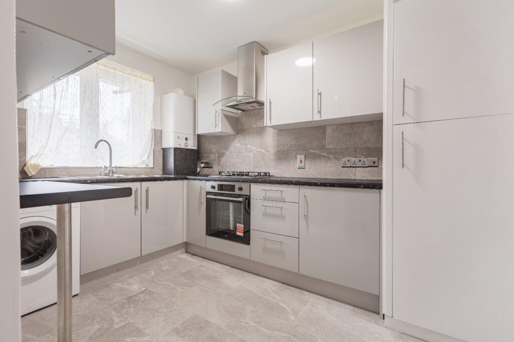 Apartment in London, Limehouse - View 2