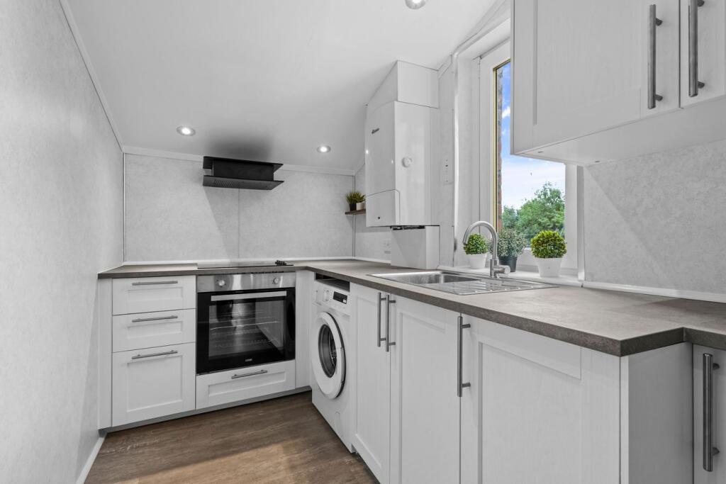 Apartment in Kilmarnock - View 3