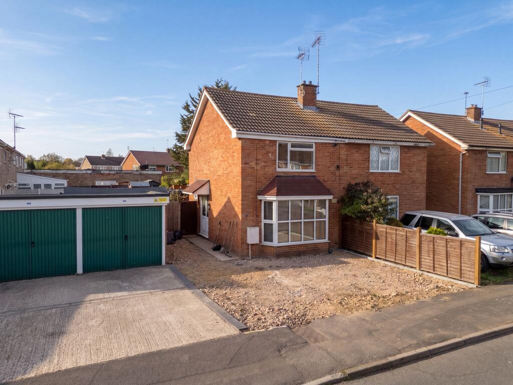 Main image of property: Chantry Road, Aylesbury, HP19