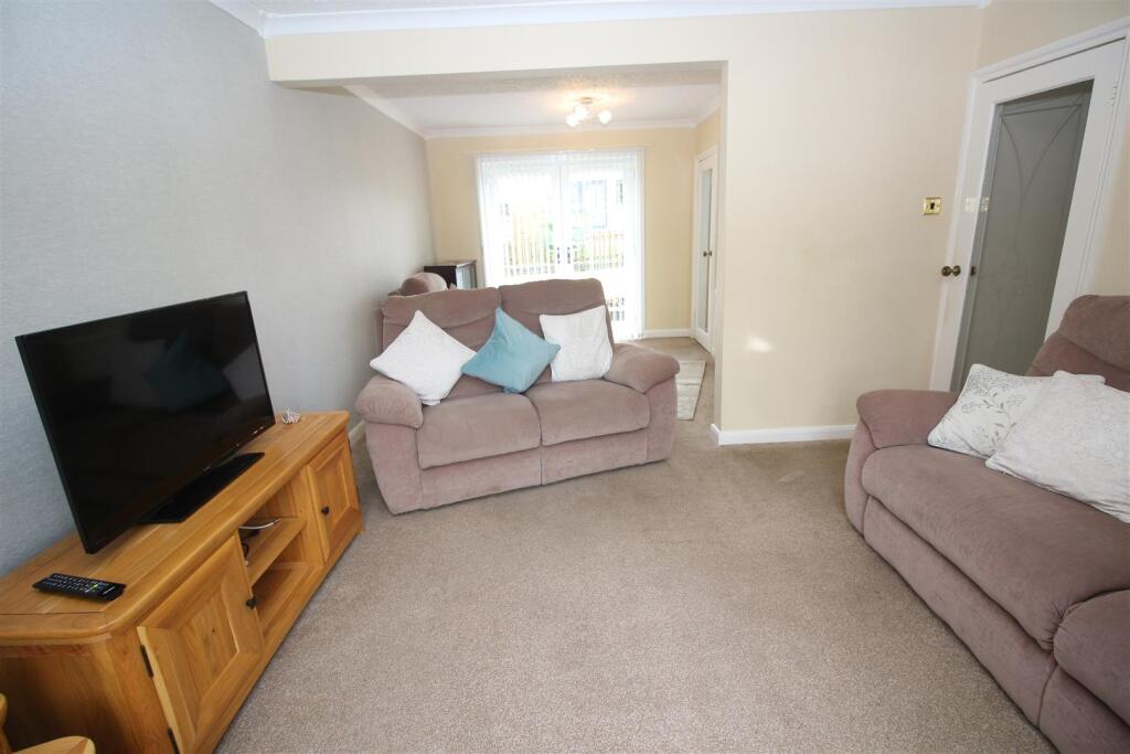 House in Port Glasgow, Slaemuir - View 3