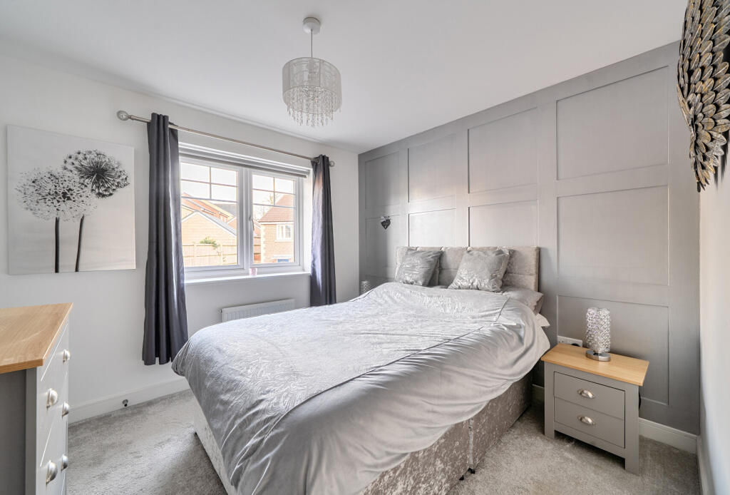 House in Midsomer Norton, Bath and North East Somerset - View 3