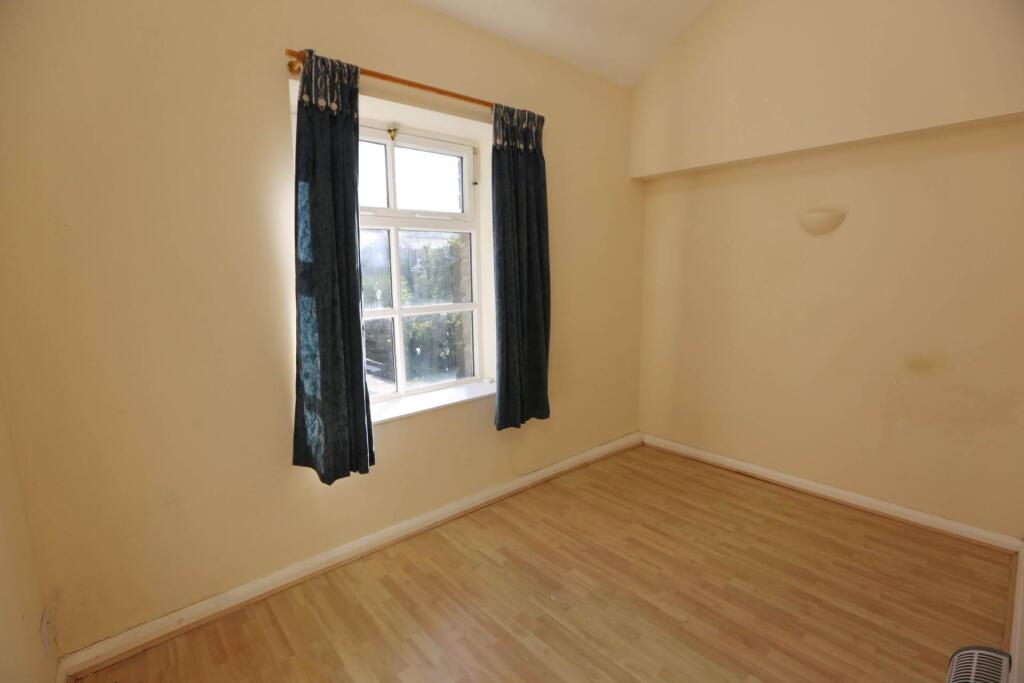 Apartment in Stockport - View 5