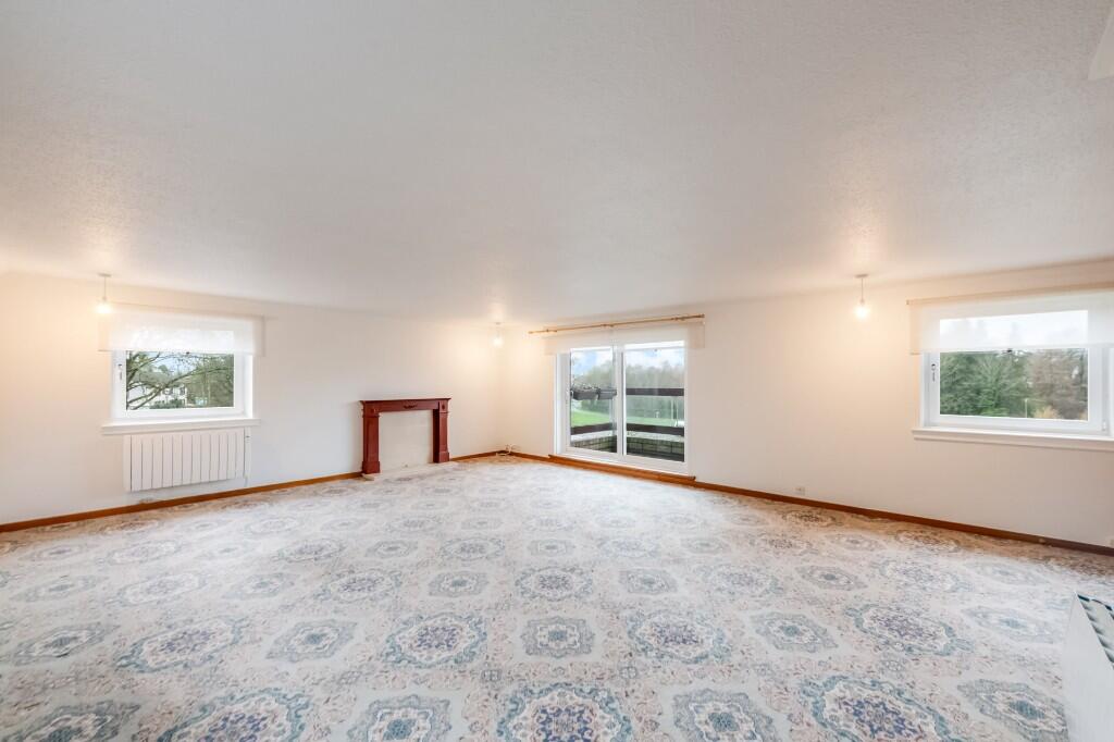 26 Park Manor, Crieff, Perthshire, PH7 photo 2