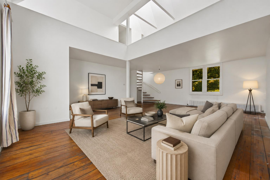 Apartment in London - View 5