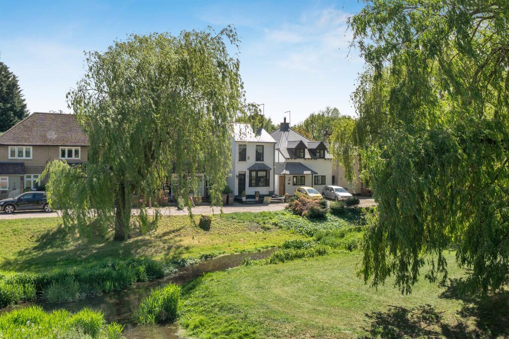 Waterside, London Colney, St. Albans
