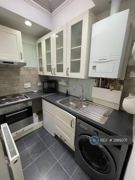 Main image of property: New Cavendish Street, London, W1G