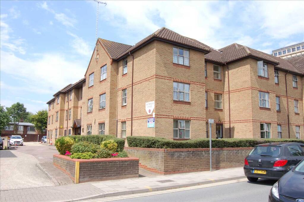 1-bed house on Balmoral Court, Springfield Road, CM2, £95,000