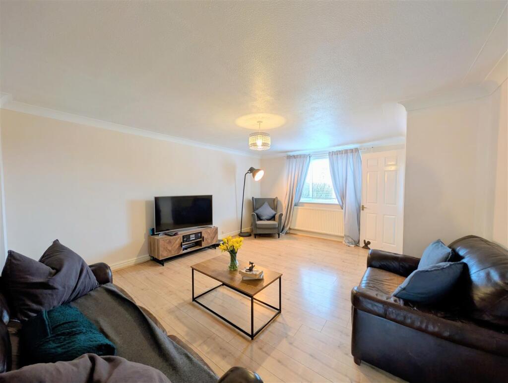 Oak Meadow, Lydney photo 3