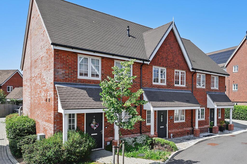 Main image of property: Elson Road, Horley, Surrey, RH6