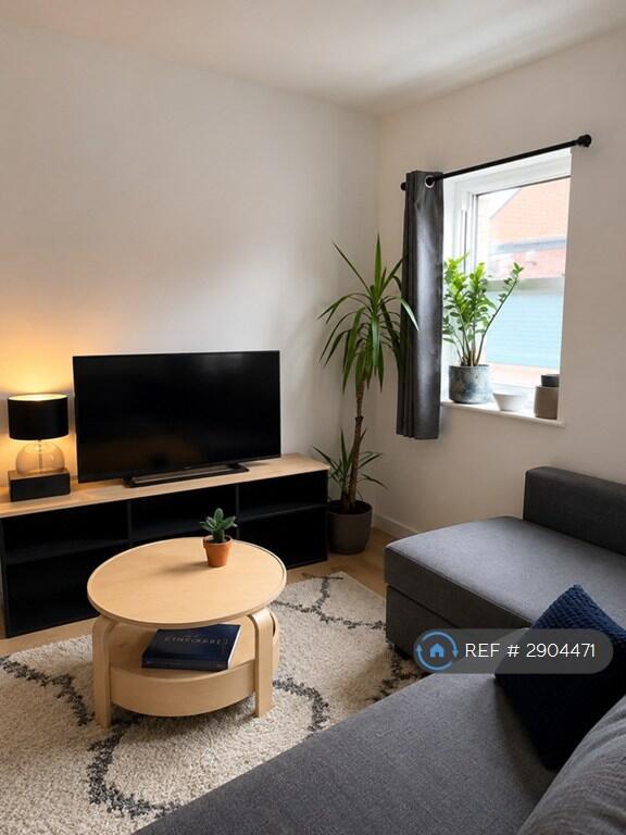 Apartment in Redhill - View 4