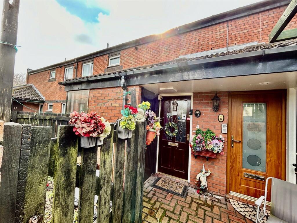 Main image of property: Carr Barn Brow, Bamber Bridge, Preston, Lancashire, PR5