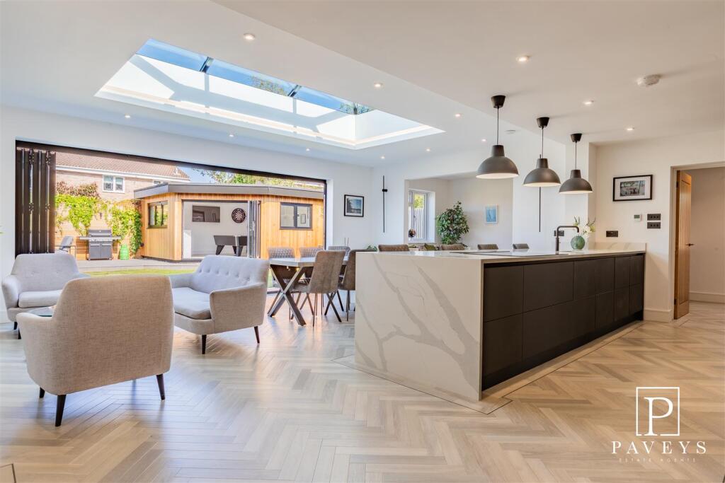 Main image of property: Baynards Crescent, Kirby Cross, Frinton-On-Sea