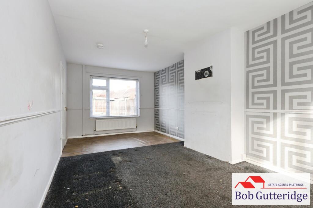 15, Chiltern Place, Knutton, Newcastle photo 3