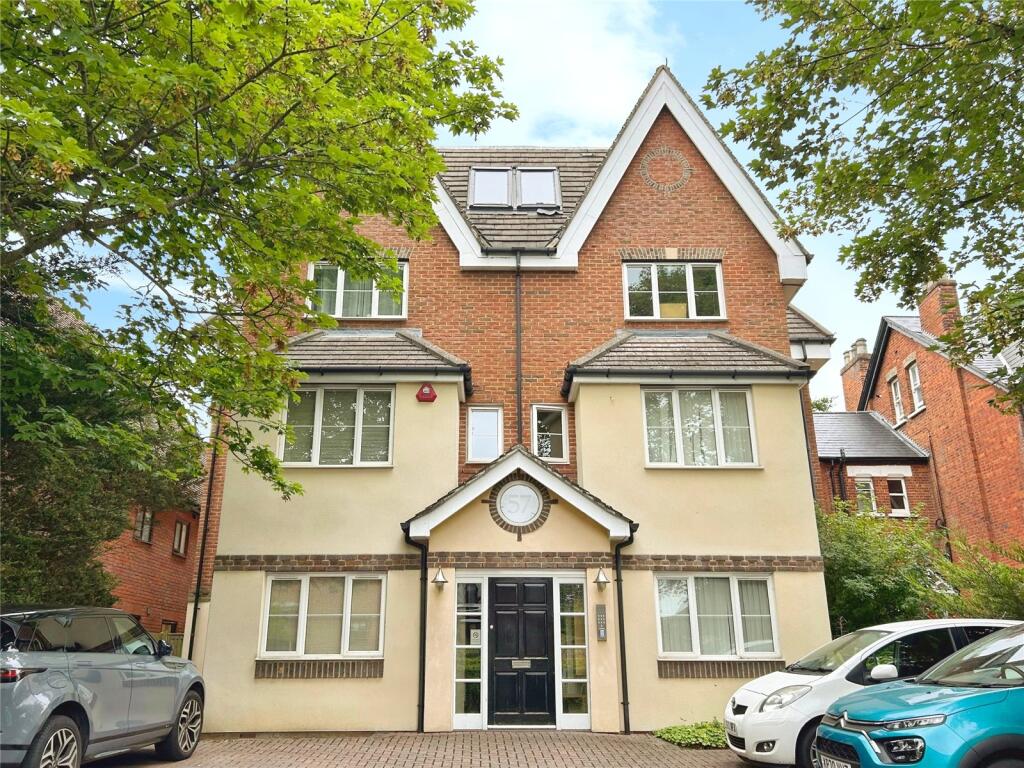 Main image of property: 57 Langley Park Road, Sutton, Surrey, SM2