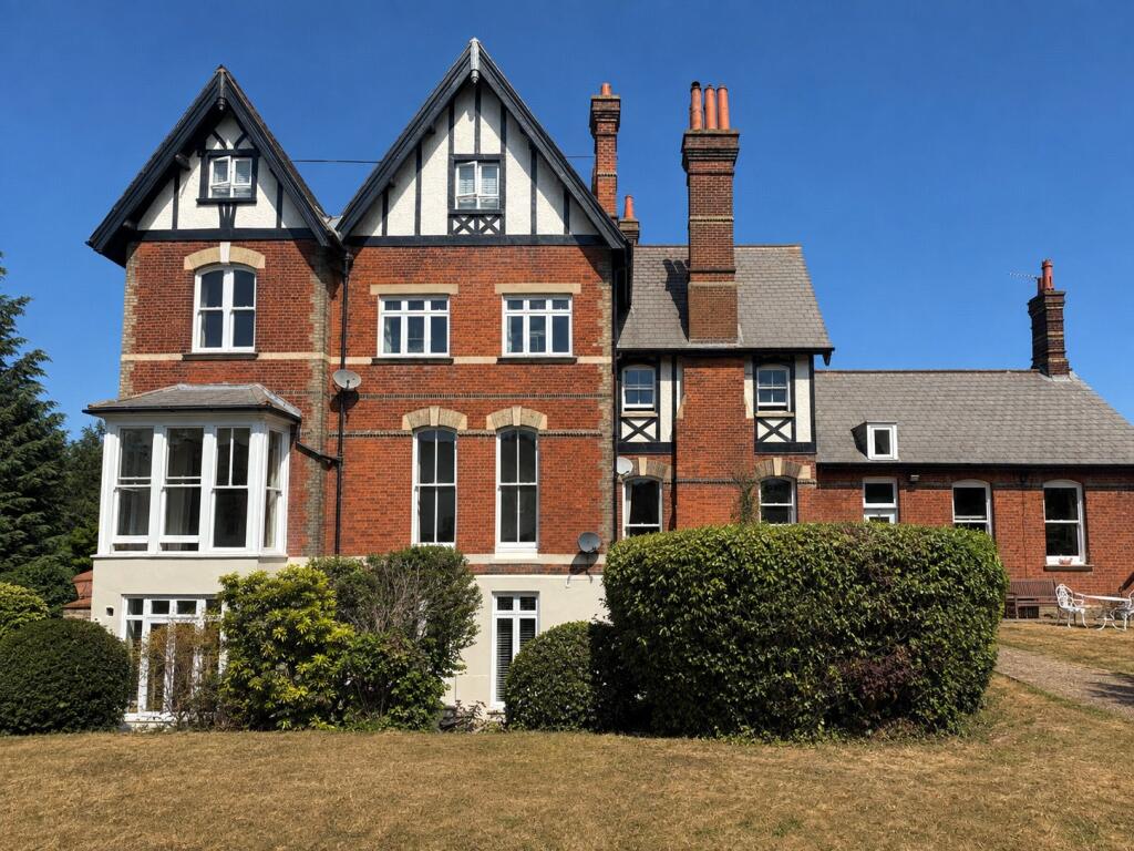 Main image of property: Oldfield Road, Bromley, BR1