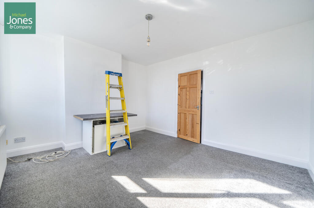 Apartment in Adur, Lancing - View 5