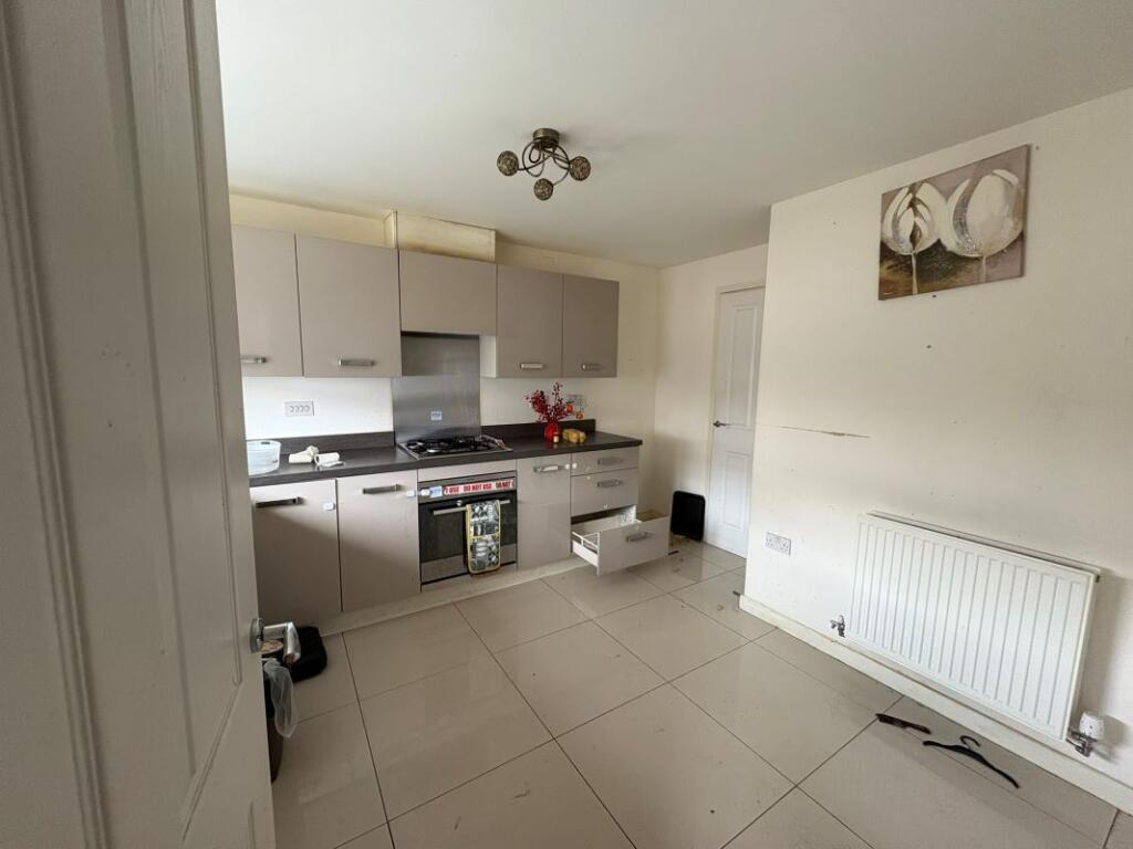 83 Clowes Street, Manchester, Lancashire, M12 5FY photo 2