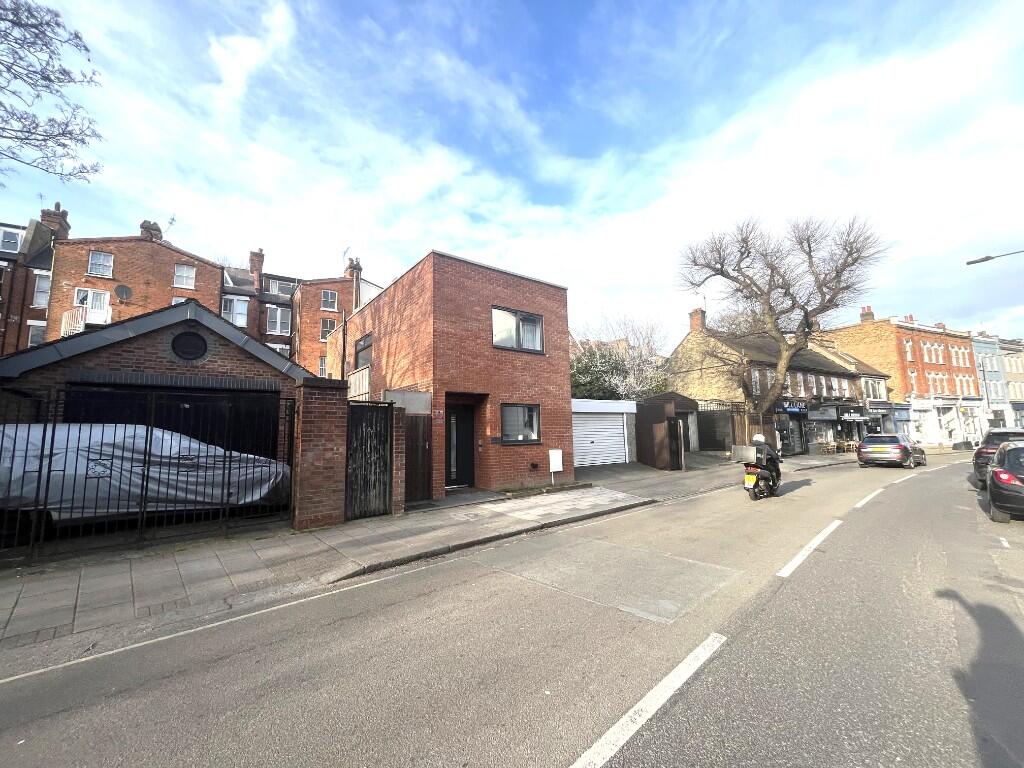 2 bedroom house for rent