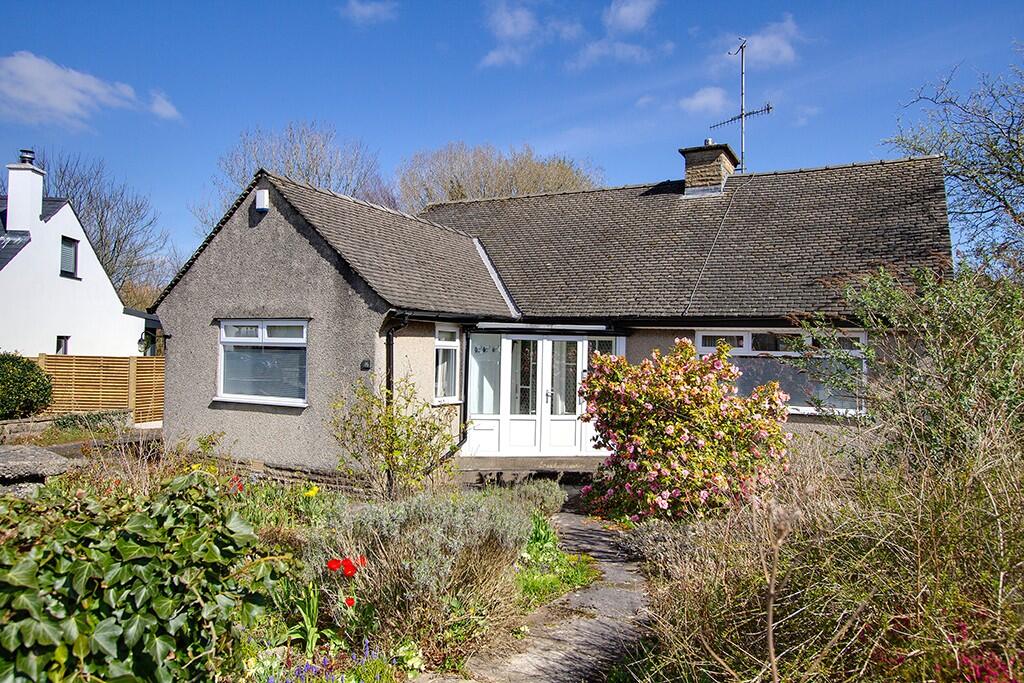 Main image of property: STONEYCROFT, 16 RUSKIN DRIVE, KIRKBY LONSDALE, LA6 2DB