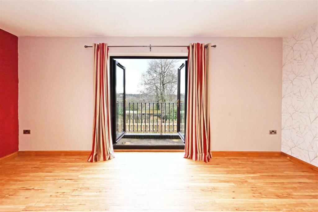 Manor Road, Ashbourne photo 3