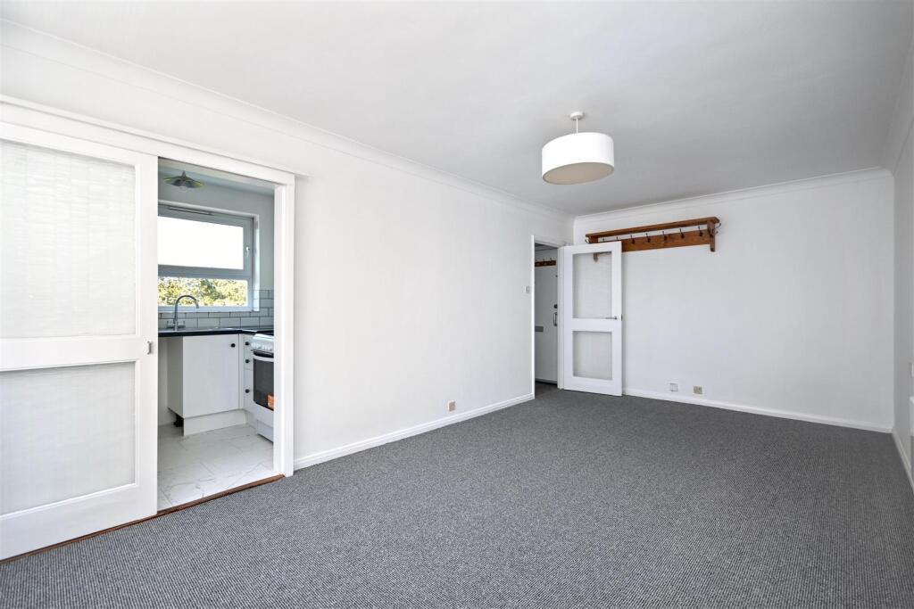 Hartington Place, Eastbourne - View 6