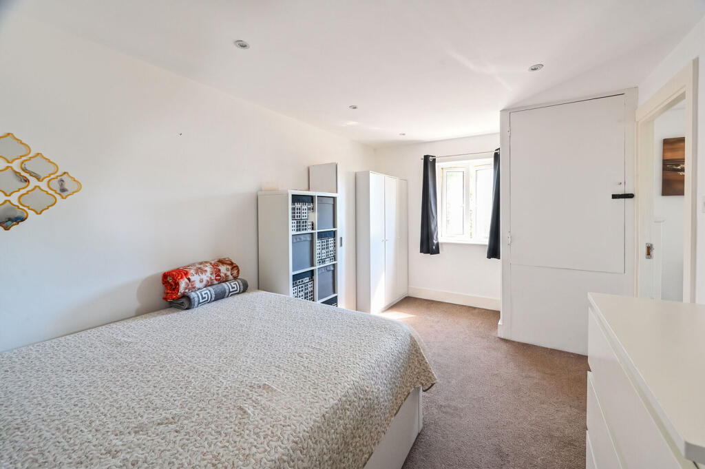 Apartment in London, St. George in the East, Shadwell - View 4