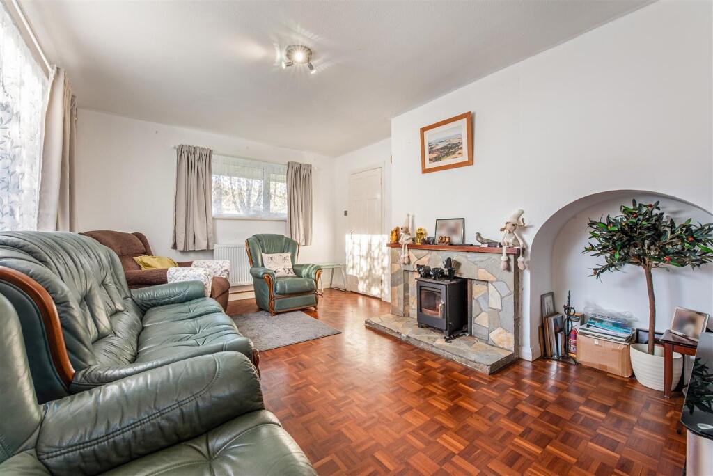 Walton Lane, Bosham, Chichester photo 3