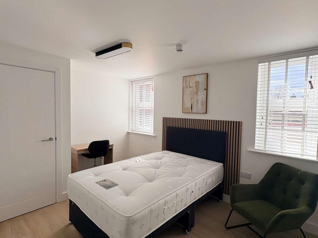 Main image of property: 3 Clumber Court