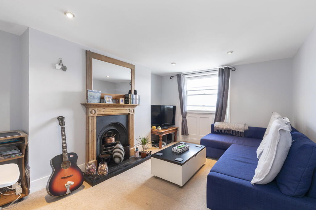 Main image of property: Grosvenor Street, Cheltenham GL52 2SG