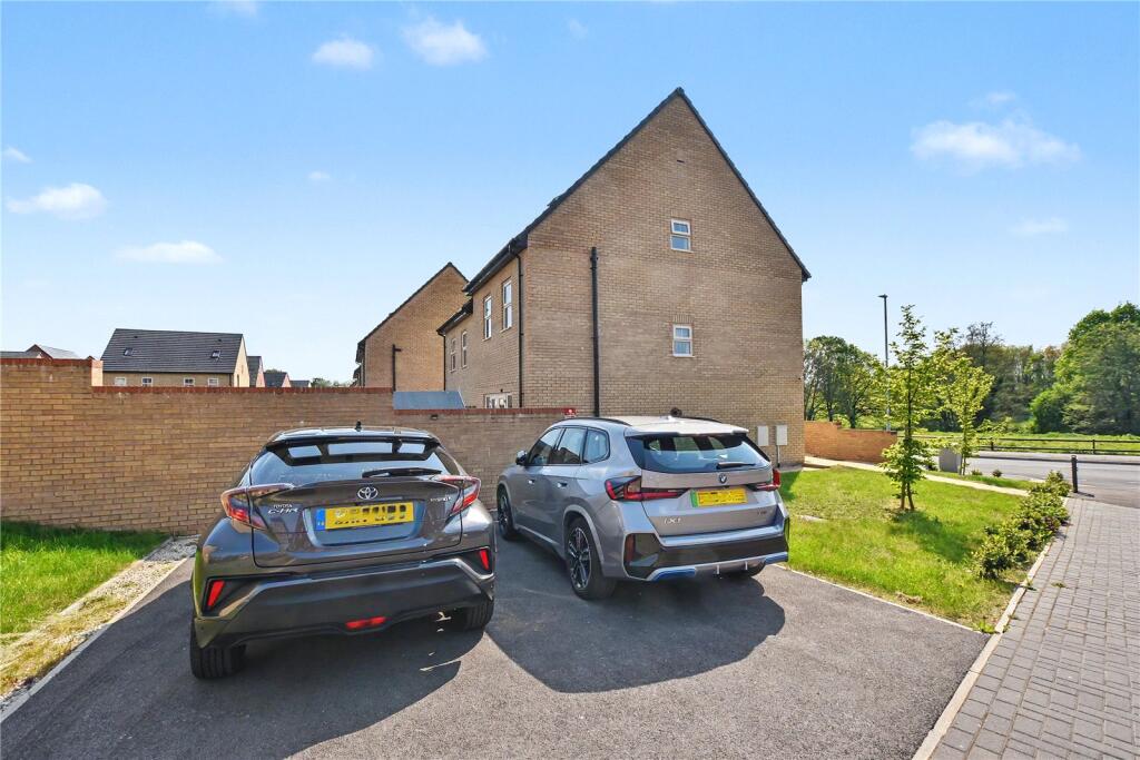 Roche Avenue, Leeds, West Yorkshire – pohled 5