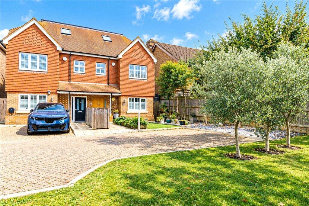 4-bed semi-detached on Hanbury Mews, Croydon, CR0, £750,000