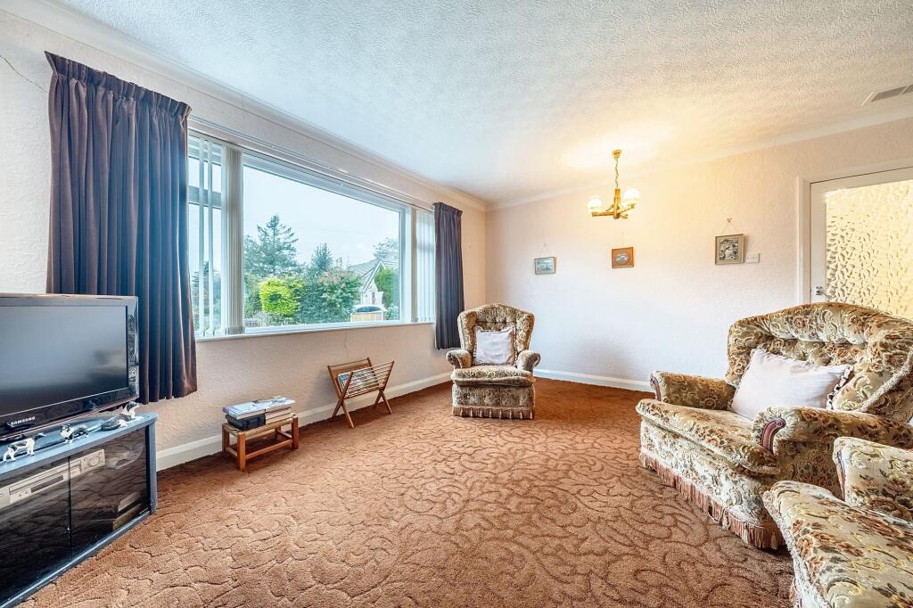 15 Borwick Lane, Warton photo 2