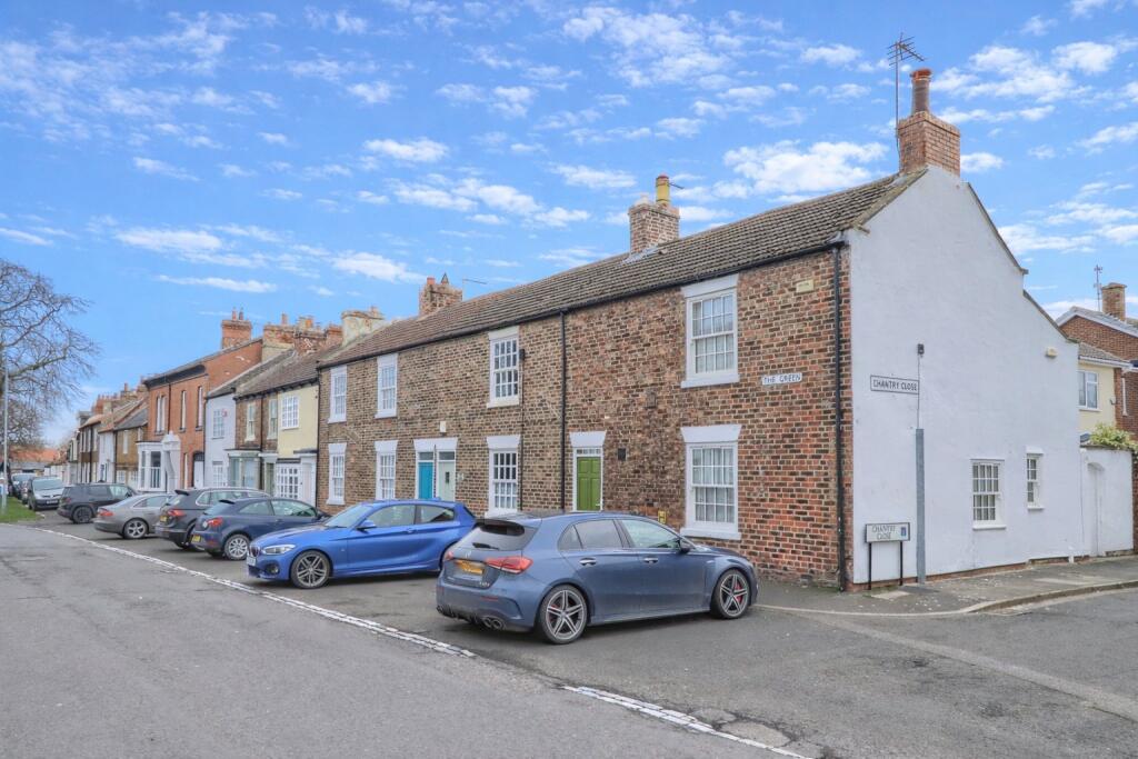 Main image of property: The Green, Norton