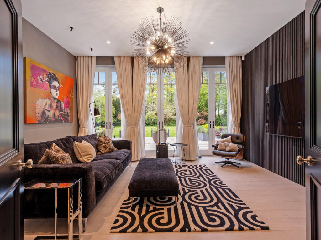 House in Birmingham - View 5