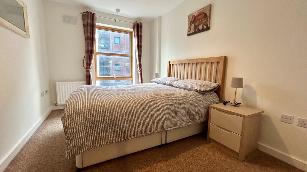 Apartment in Reading - More