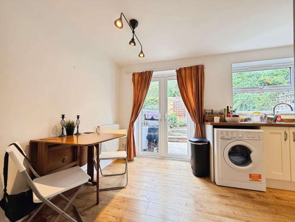 House in York - View 4