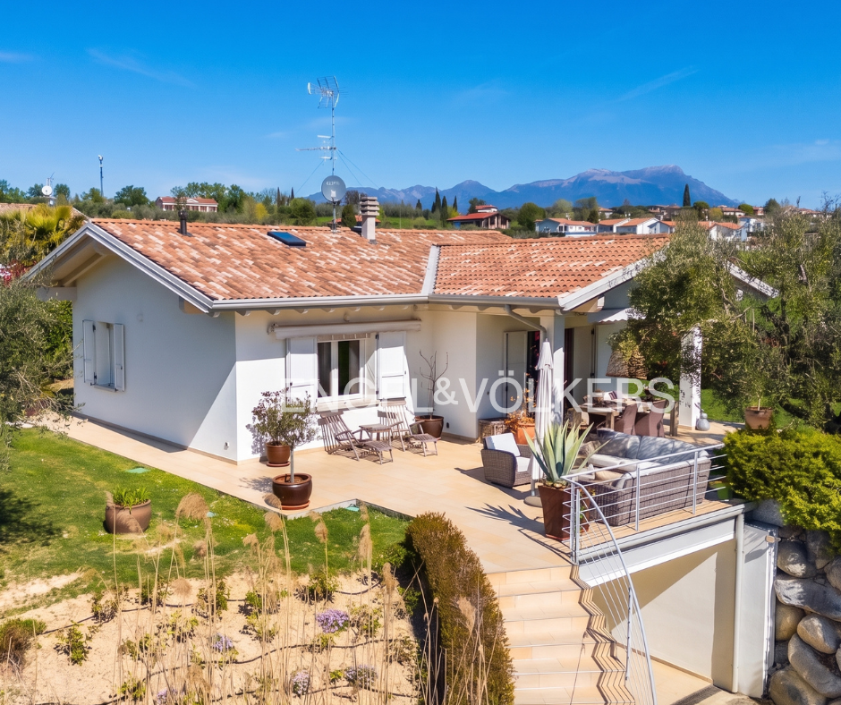 Main image of property: Manerba Del Garda, Brescia, Lombardy