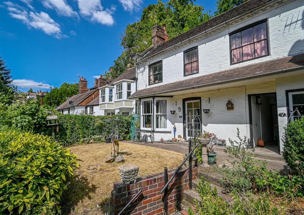 1-bed flat on 12C Hollybush Road, Bridgnorth, £80,000