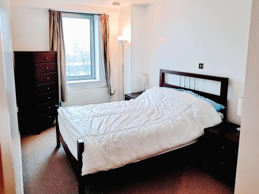 Apartment in Leeds - View 5