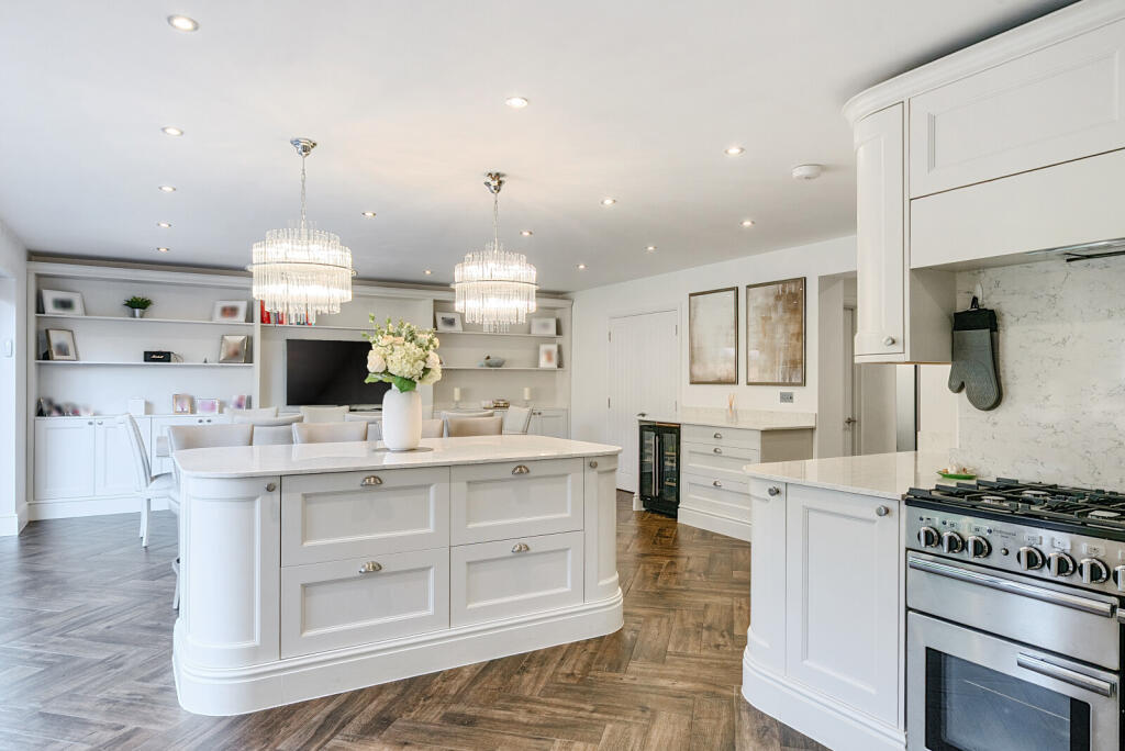 House in Kingston upon Thames - View 3