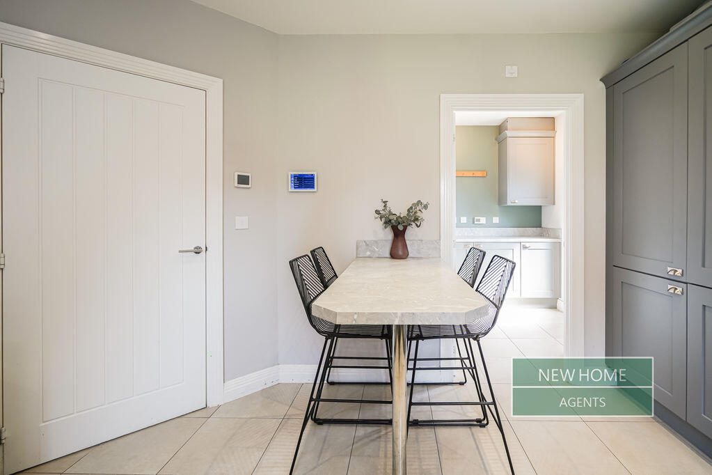 House in Gedling, Burton Joyce - More