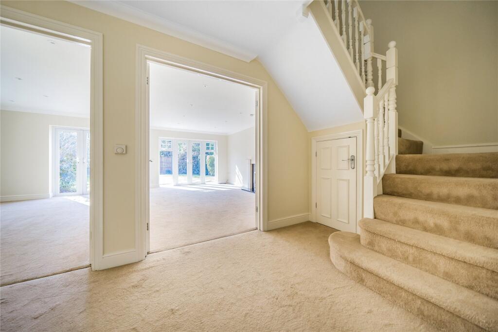 House in Elmbridge, Whiteley Village - View 5