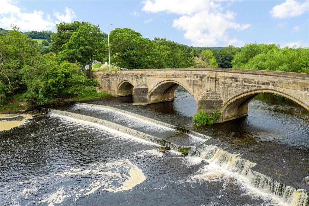 Main image of property: Bridge House,, Bridge Court, Harrogate Road, Harewood, Leeds