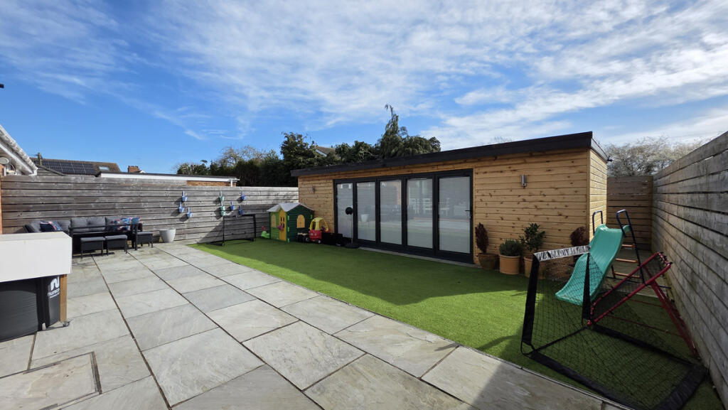 House in Stratford-on-Avon, Stockton - View 4