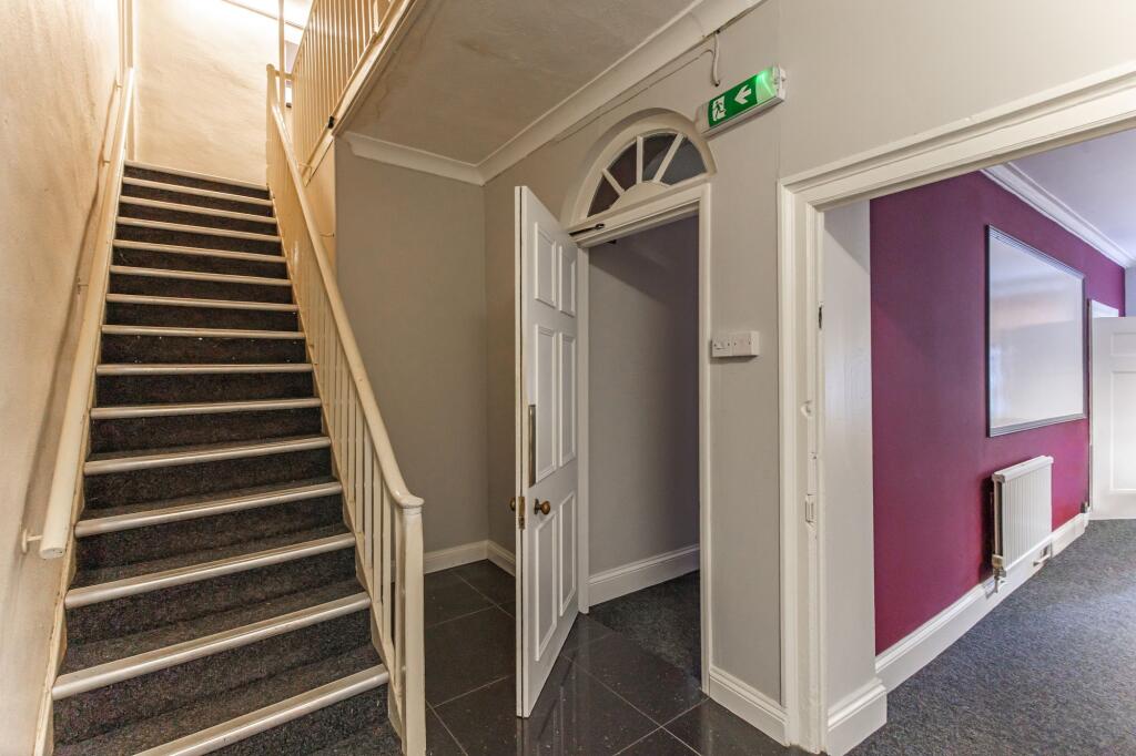 Grade II Listed Georgian Property in King's Lynn photo 3