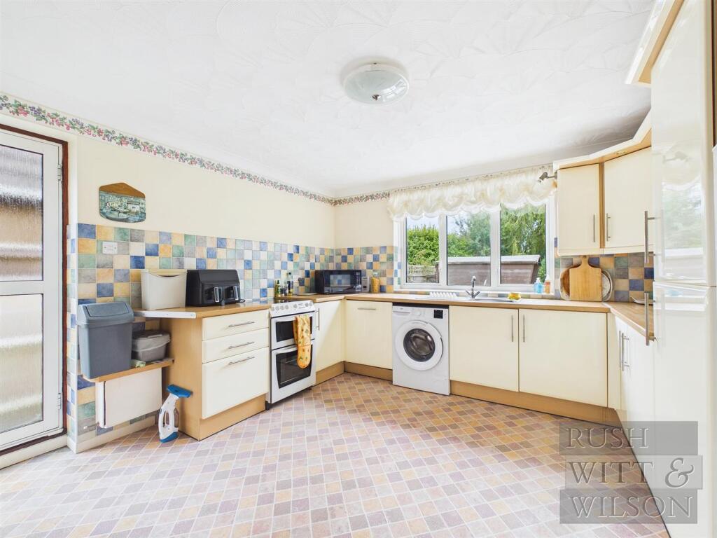 House in Tonbridge - View 5