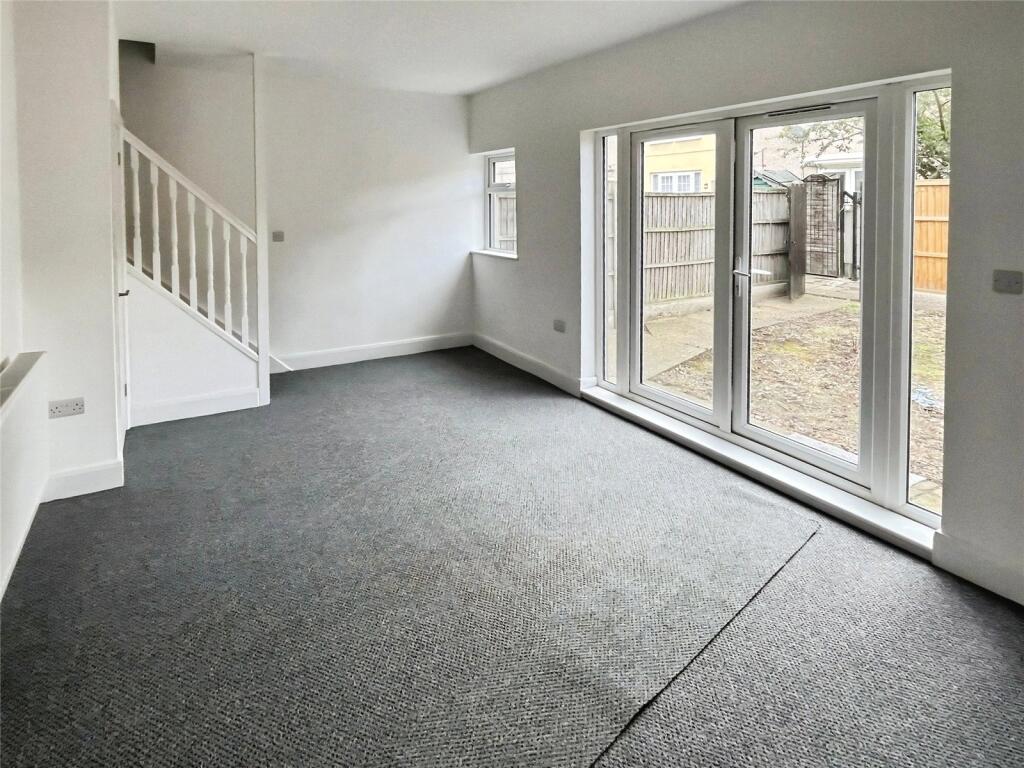 Fourth Avenue, Forest Town, Mansfield - View 5