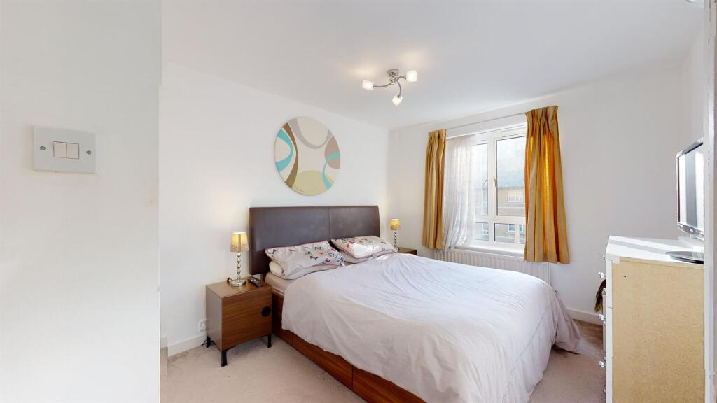 Main image of property: Admiral Walk, London