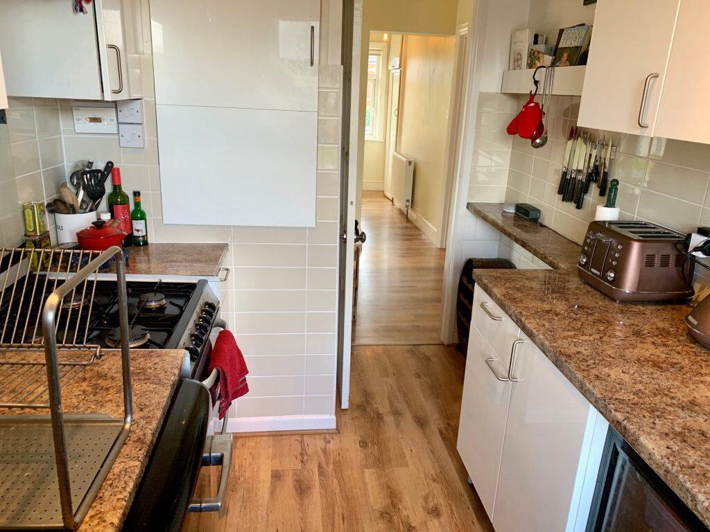 Apartment in Bournemouth, Winton - View 5