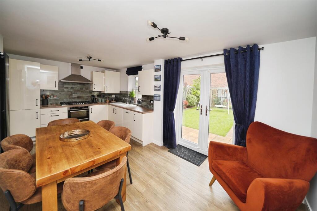 House in Anlaby - View 2